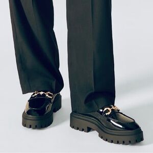 Stuart Weitzman Owen Platform Loafers Size 7 Patent Leather Horseshoe Bit